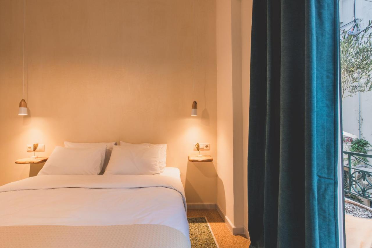 Luxury Apartment With Acropolis View Terrace And Jacuzzi In The Heart Of Athens - Living Stone Azurite ภายนอก รูปภาพ